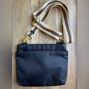 Equipt4u Nylon Crossbody Black